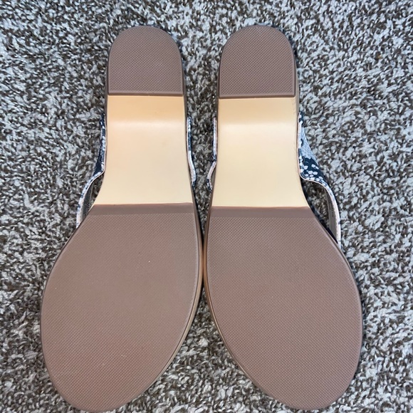 Madden girl thong heels - Picture 3 of 3